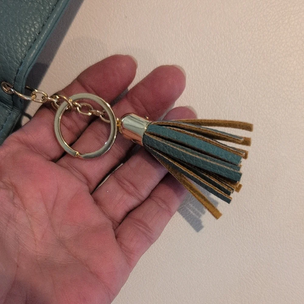 Teal Key & Card Holder with Tassel Nwot - Picture 6 of 8